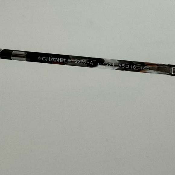 EYEGLASSES - Picture 7 of 9